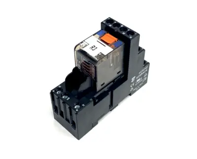 Schrack PT570024 Miniature Power Relay 6A 24VDC 4PDT & PT78742 Base LOT OF 2 - Used