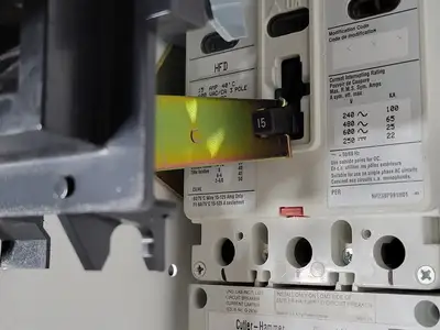 60/15 Amp MCC Circuit Breaker HFD3060/HFD3015 w/ Limiter LFD3070R