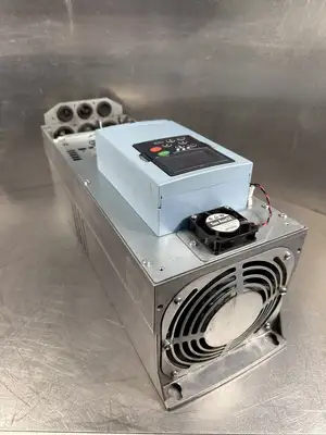 EATON CORPORATION SVX020A2-4A1B1 Drive 20HP 480V (BIN-1.5.4)