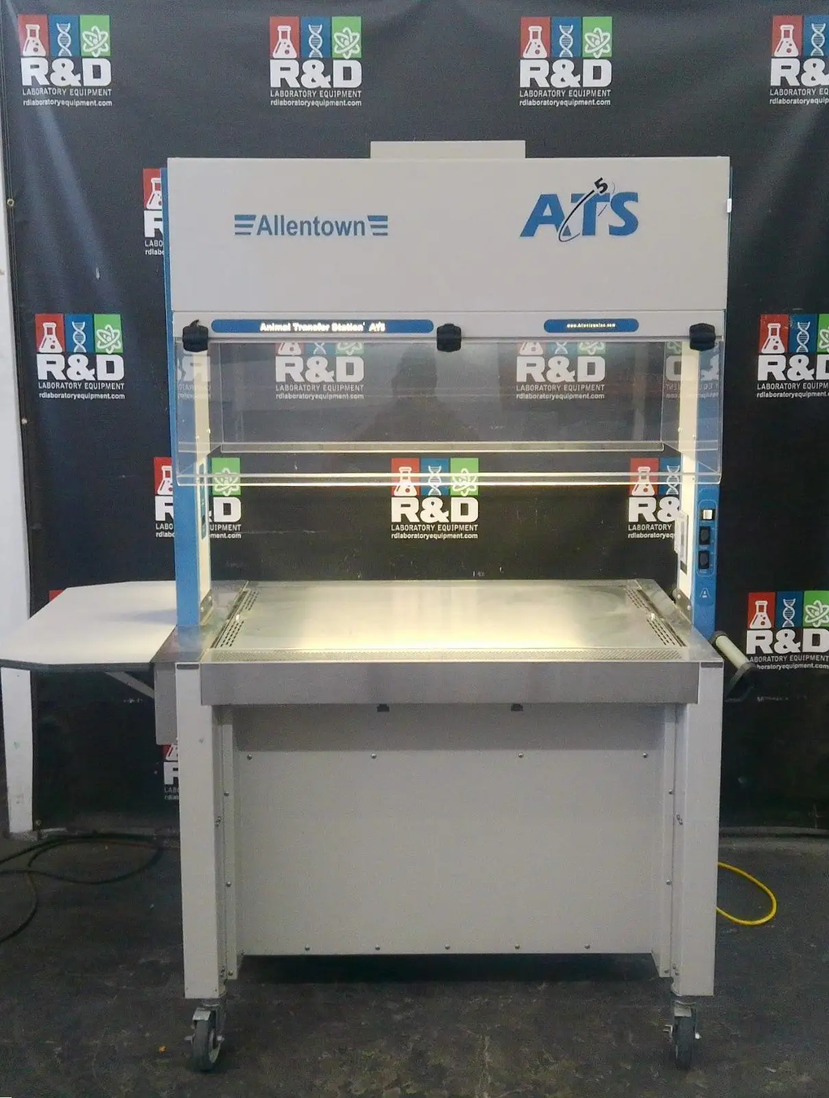 AllenTown 3820005 ATS5 Animal Transfer Change Station w/ Adjustable Stand