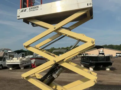 Used 2014 JLG 1930ES Scissor Lifters Michigan US | Miedema Asset Management Group #1411796