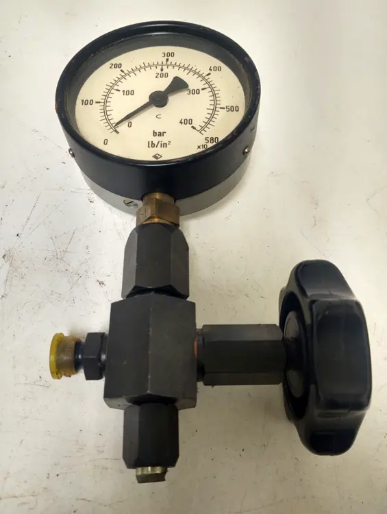 Used Unbranded 1687231004 Valves/Fittings | Edwards Industrial Repair #1029827