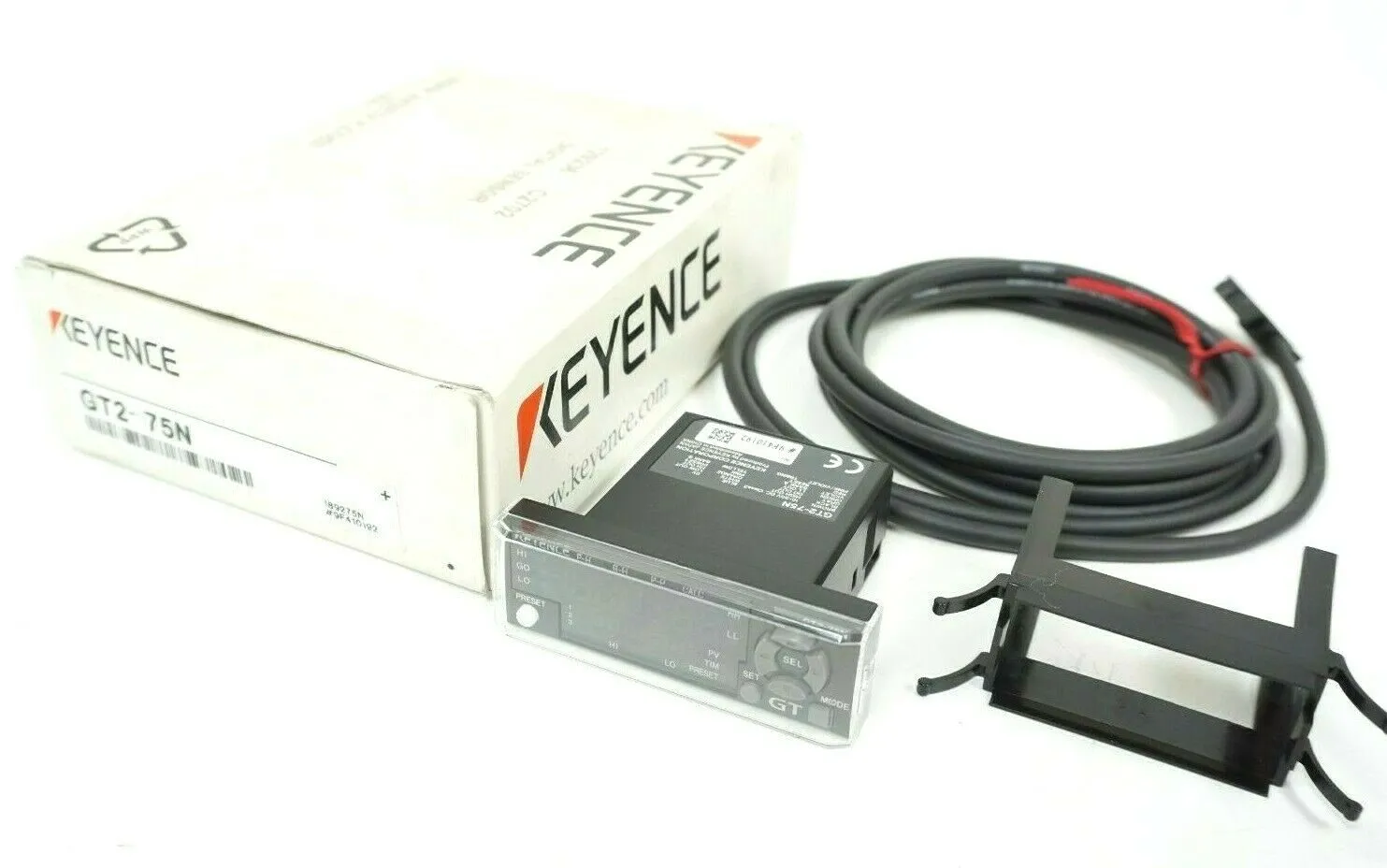 NEW KEYENCE GT2-75N DIGITAL SENSOR GT275N