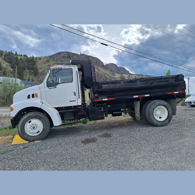 USED 2000 STERLING L7501