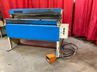 Pre-owned EDWARDS – MINISHEAR, POWER SQUARING SHEAR MODEL 1.6/1250