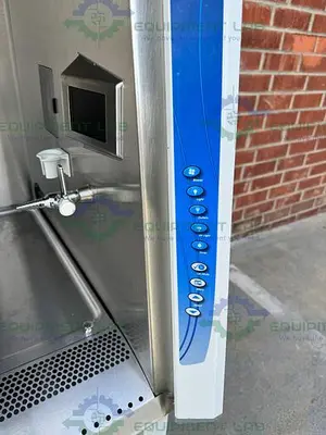 USED LABCONCO 302419000 LOGIC BIOSAFETY CABINET 4 FT CLASS II TYPE A2 WITH HYDRAULIC LEGS
