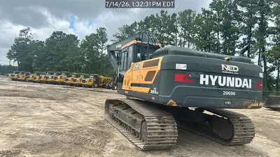 Used 2022 HYUNDAI HX300A LR Crawler Excavators South Carolina US | National Equipment Dealers #1422419