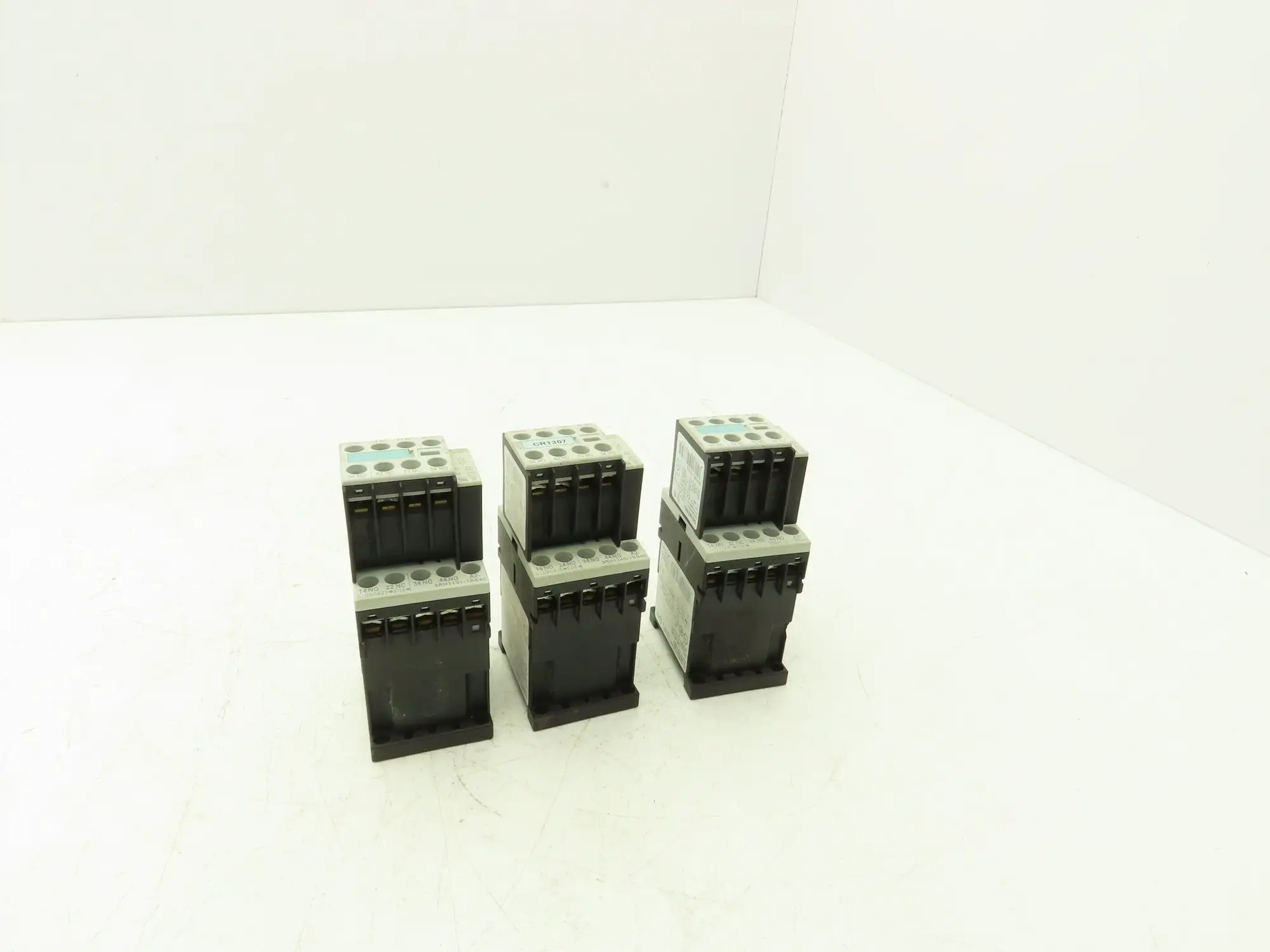 Siemens Contactor Relay 24V Coil 1.5Hp 600V Mixed Lot of 3