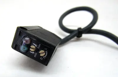 USED OMRON E3Z-T61-L
