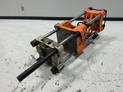 USED CINCINNATI MILACRON VS33