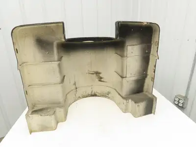 Yale Front End Plastic Shroud Removed From MTR007LFN24T Tow Truck