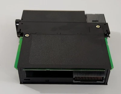 USED Allen-Bradley 1756-OB32
