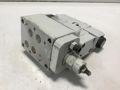 USED VICKERS DG5S4 042C M U B6 60
