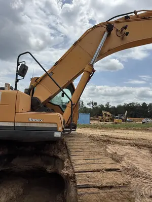 Used 2017 HYUNDAI ROBEX 480LC Excavators Texas US | Proxy Equipment #1378446