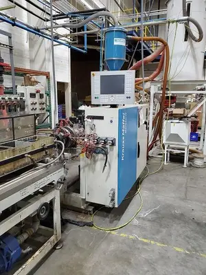 KRAUSS-MAFFEI KME 60 SX      Krauss Maffei Used KME 60 SX Profile Extrusion Line –  2015