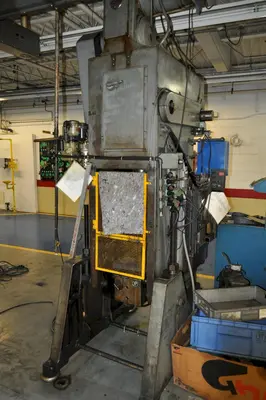 60 TON MINSTER OBI PRESS