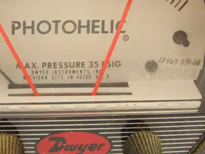 Dwyer 13-167391-00 Photohelic Pressure Switch/Gauge 0-20 H2O 120V 10A 50/60HZ