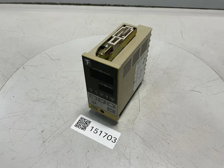Used OMRON E5EW-RHKJ Temperature Controls Michigan US | Ideal Machinery #690503