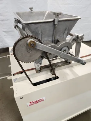 USED 1985 KOOK-E-KING PU HEAD ON INTEGRATED FACTORY CABINET (SUPER AUTOMATIC CONFIGURATION)