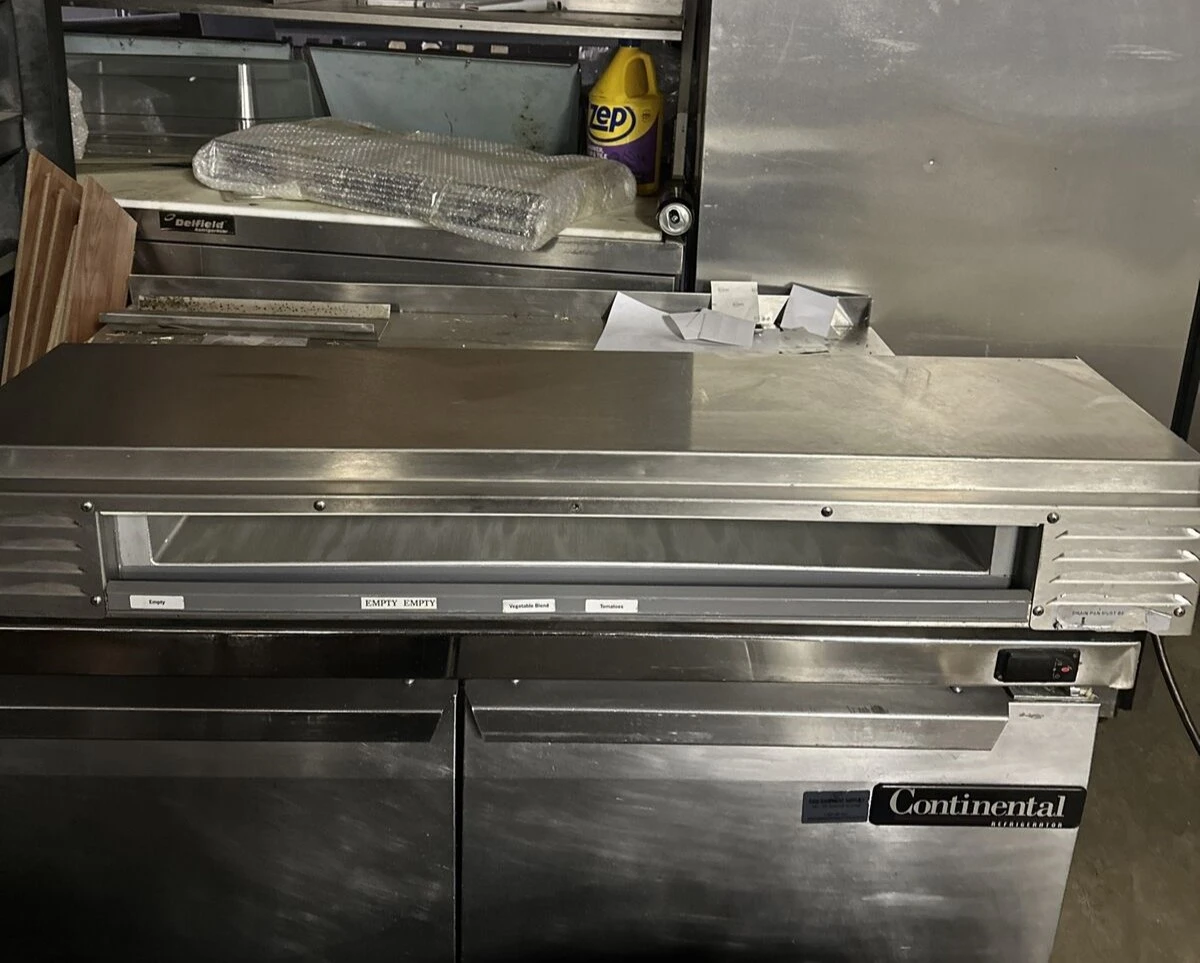 174-0172 H And K 5-Pan Self Contained Prep Rail Cooler