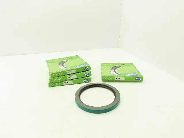 SKF 47474 Joint Radial Oil Seal 4.75" Shaft 6.001" Bore 0.5" Width Lot of 4
