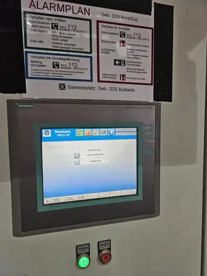 USED HOSOKAWA TWO-STAGE PLASTIC SHREDDING AND GRANULATION SYSTEM