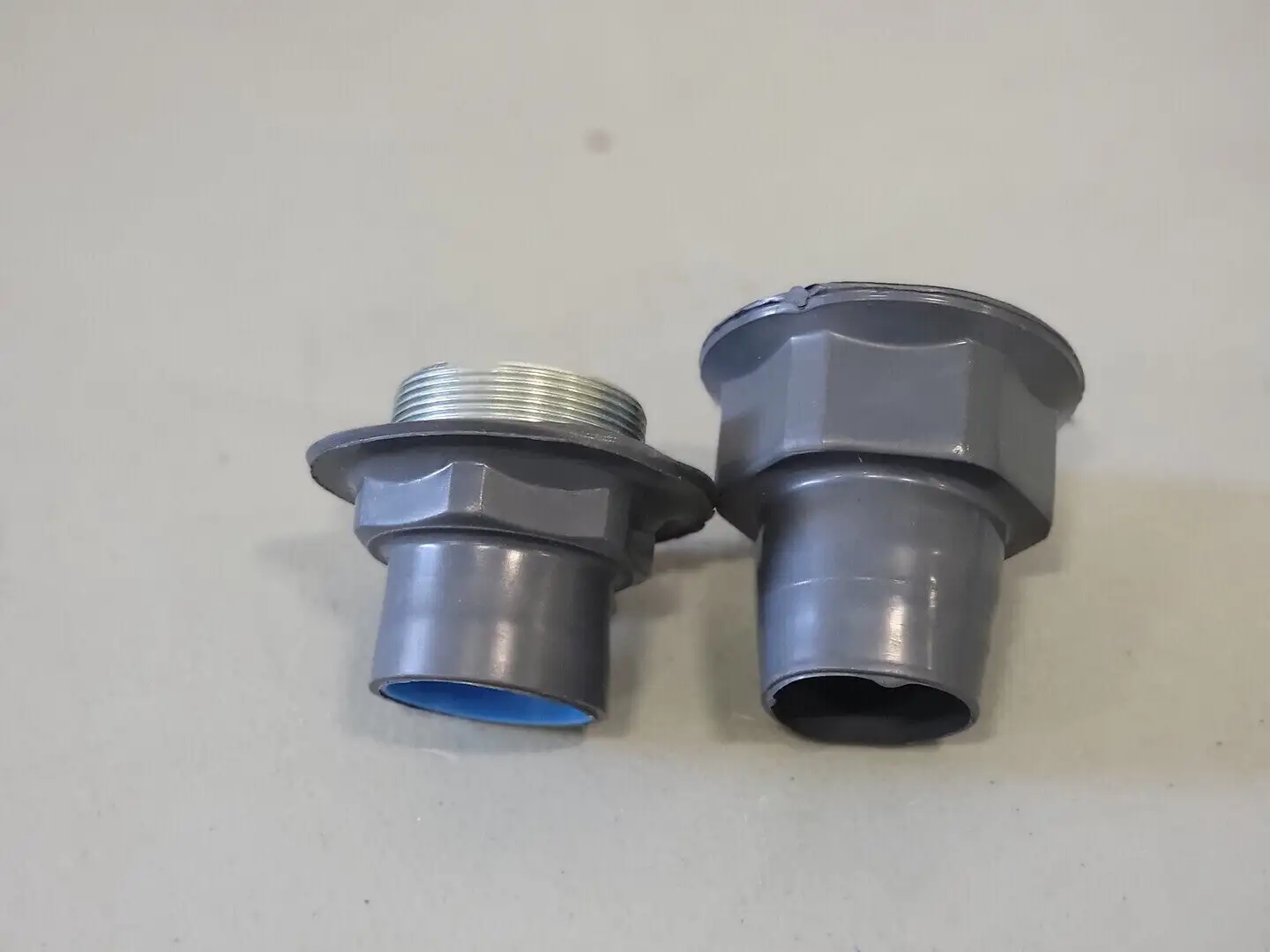 1" Liquidtight Connector UNF505-LG
