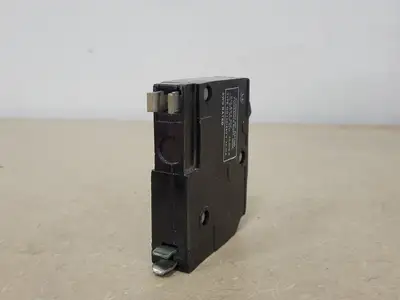 USED SQUARE D QO115