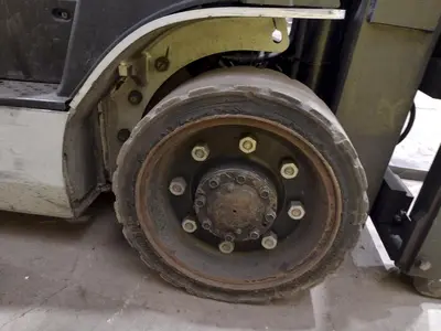 USED NISSAN MCU1F2A30LV