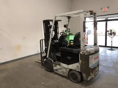 USED 2015 UNICARRIERS BX50