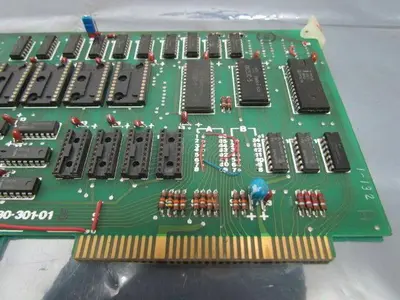 Federal Signal Corp 9055-301-01 D5130 HE3VO REV 2 Circuit Board