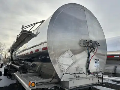 Used 2007 BRENNER _UNKNOWN_ Tanker Trailers Indiana US | Lakeshore Equipment Sales #1546601