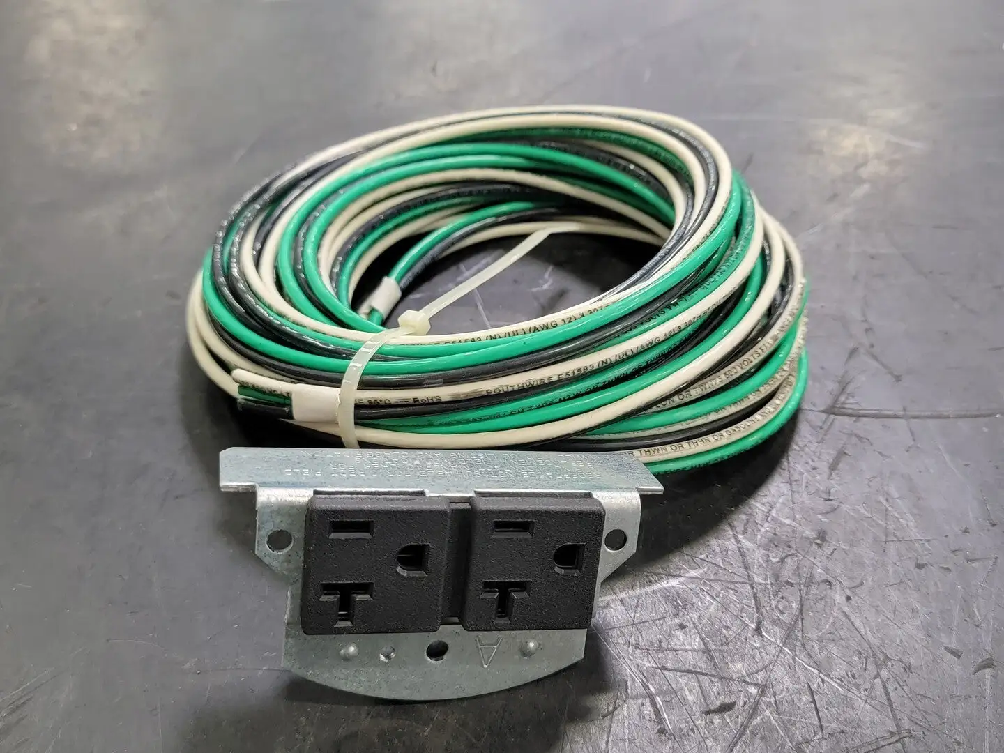 NEW LEGRAND RC4REC2-25