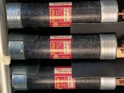 USED CUTLER-HAMMER CNCL82340 1