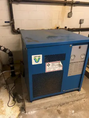 USED VAN AIR RA-2001950