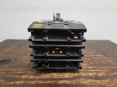 USED SQUARE D FA315