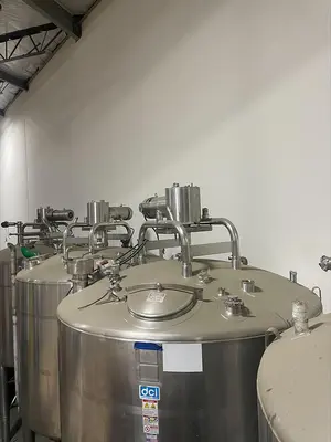 USED DCI 2,500 GALLON PROCESSOR