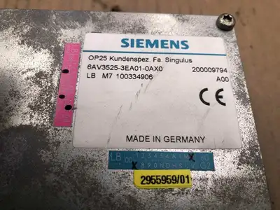 Siemens 6AV3525-3EA01-0AX0 PLC Operator Interface Terminal 24VDC