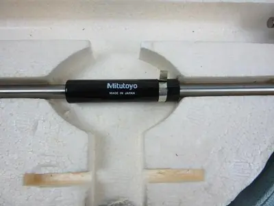 MITUTOYO 175mm - 200mm, 0.01 mm MICROMETER NO. 103-144