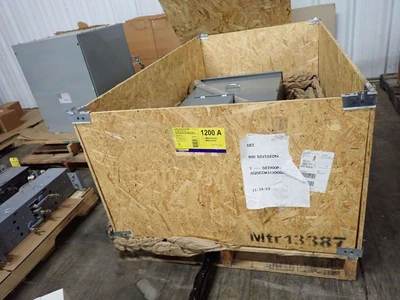 NEW SQUARE D EZM31200GCBTMS