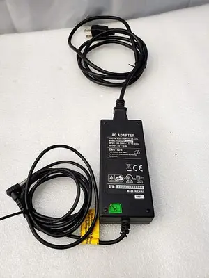 AC ADAPTER TR45A05