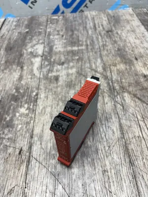USED Allen Bradley 440R-EM4R2