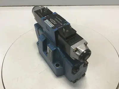 USED REXROTH 4WE6J53/AG24NZ4 MANIFOLD