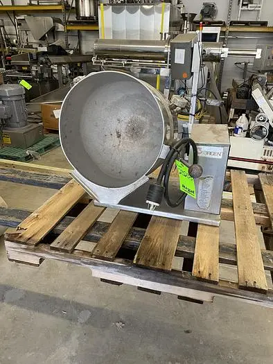 Used GROEN ELECTRIC 10 GALLON TILT KETTLE Cooking Kettles Ohio US | Regal Equipment Inc 6 #219323