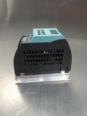 Used Siemens 6SL3211-0AB11-2UA1 SINAMICS G110 CPM110 Frequency Converter Variable Speed Drives South Carolina US | Palmetto Automation #1506065