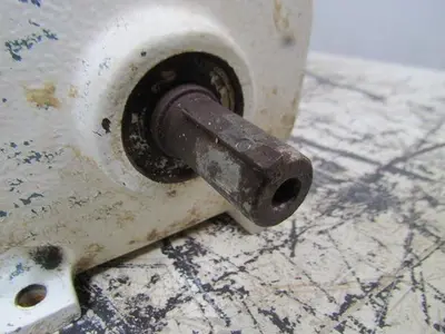 Sterling Electric SPH0302A001434 Inline Gearbox Speed Reduce 4:1 Ratio 460V 3PH