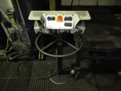 400 TON SACK & KIESSELBACH STRAIGHT SIDE HYDRAULIC PRESS: STOCK #12328