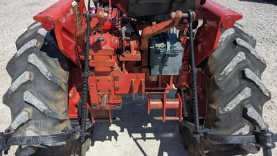 USED 1980 INTERNATIONAL 274