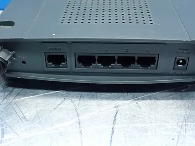 USED CISCO SYSTEMS WRT55AG