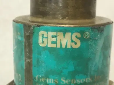 USED GEMS FS-550